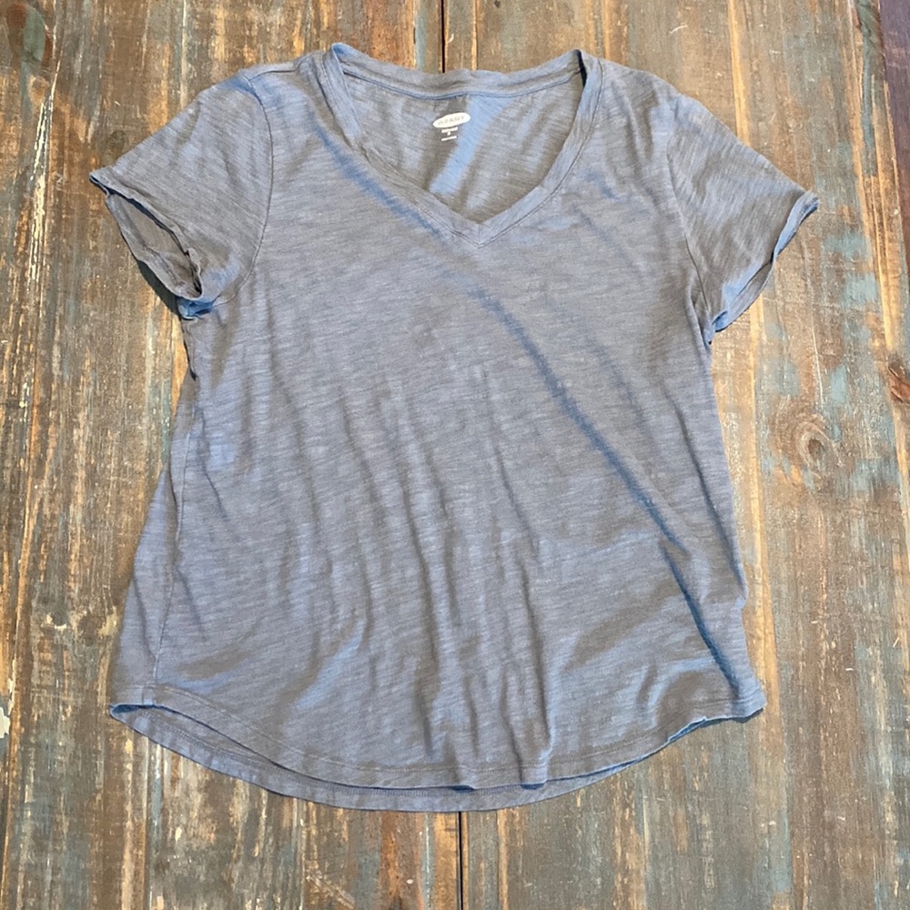 Old Navy V-neck